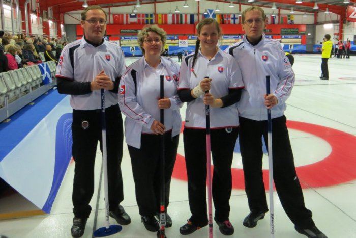 Ilustračný obrázok k článku Členovia Curling clubu Poprad: Zo štvrťfinále na ME máme obrovskú radosť