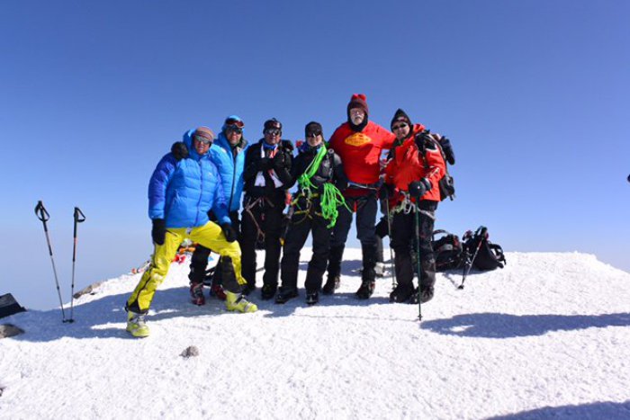 Ilustračný obrázok k článku V deň menín na Elbruse: Primátor Tatier to dal bez problémov