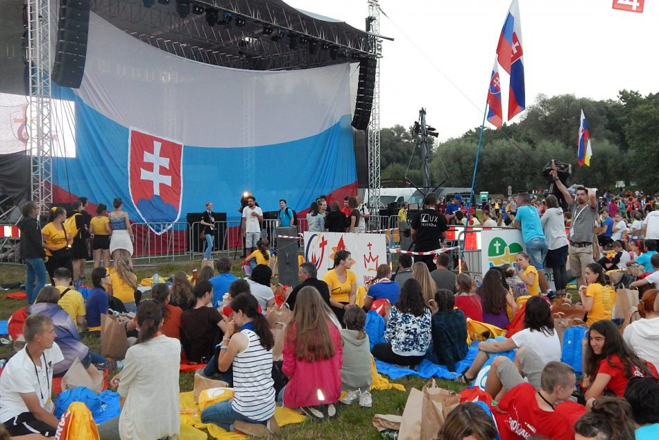 Ilustračný obrázok k článku Na SDM viali slovenské vlajky:  Zastúpenie tam malo aj mesto Poprad