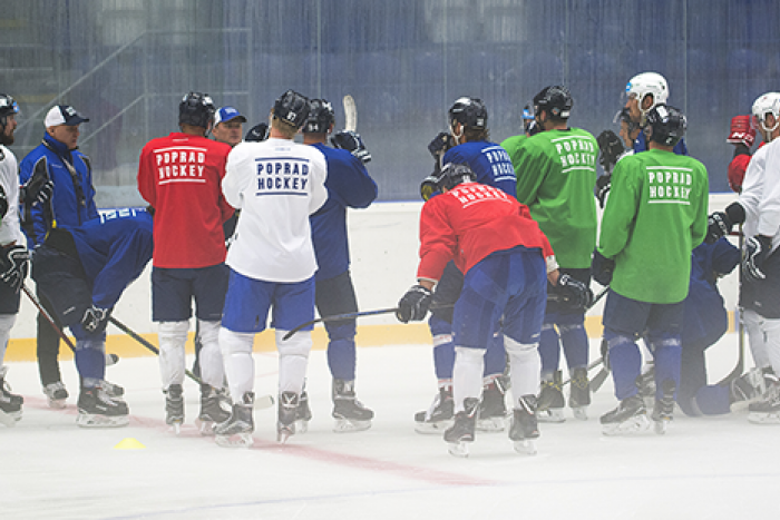 Ilustračný obrázok k článku Poprad odštartoval prípravu na ľade s 33 hráčmi: Postupne káder zúži na 25