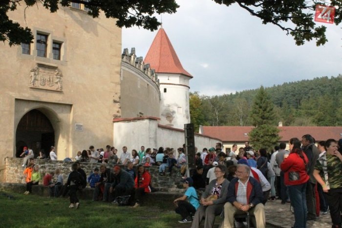 Ilustračný obrázok k článku Záujem turistov o výnimočný Kežmarský hrad: U Rusov nastal prepad, je tu ale dobrá správa!