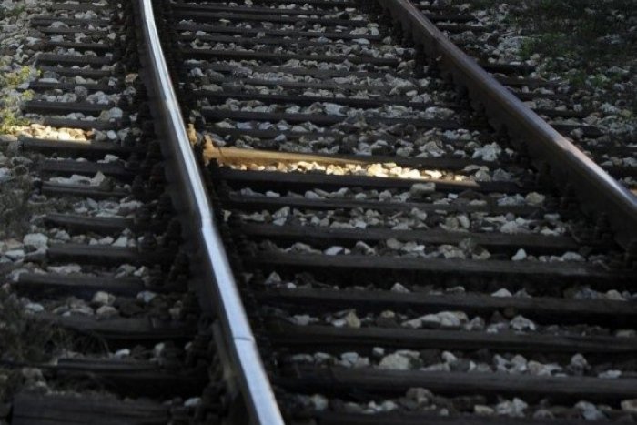 Ilustračný obrázok k článku V Smižanoch sa odohrala ďalšia tragédia na železnici: Muž na mieste podľahol zraneniam po zrážke vlakom!