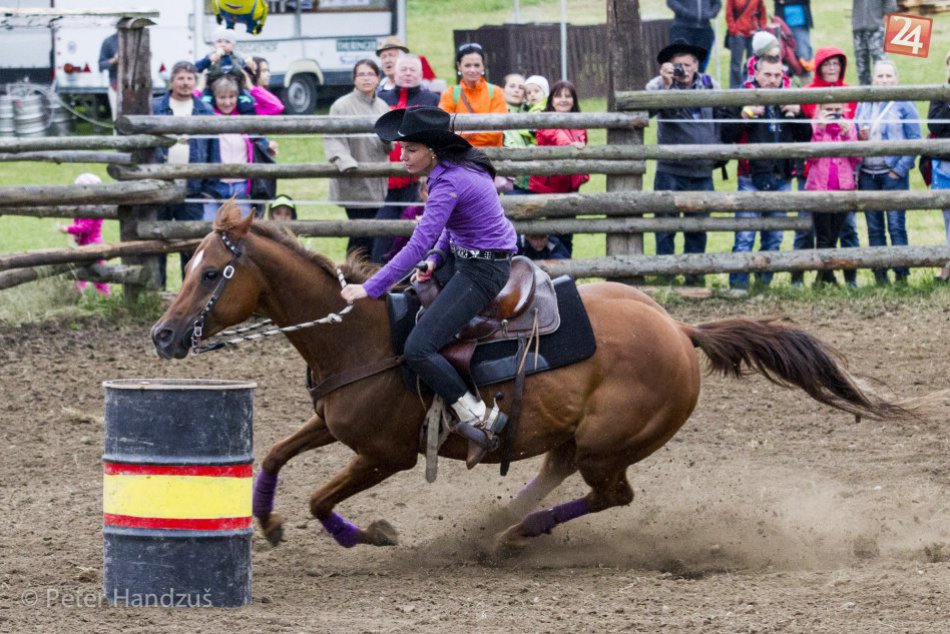 Ilustračný obrázok k článku Rodeo v Mengusovciach nesklamalo: Kvalitu potvrdilo množstvo jazdcov a koní
