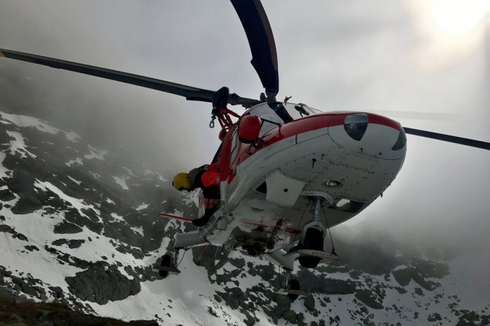 Ilustračný obrázok k článku Letecký zásah v Mengusovskej doline: Záchranári pomáhali skialpinistovi