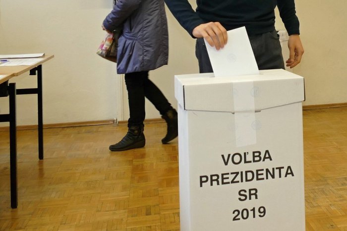 Ilustračný obrázok k článku Prezidentské voľby: Takto hlasovali voliči v našom meste
