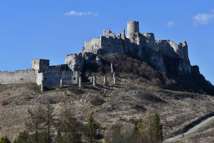Ilustračný obrázok k článku Na Spišský hrad sa dva dni nedostanete: Pre rekonštrukciu ho úplne zatvoria