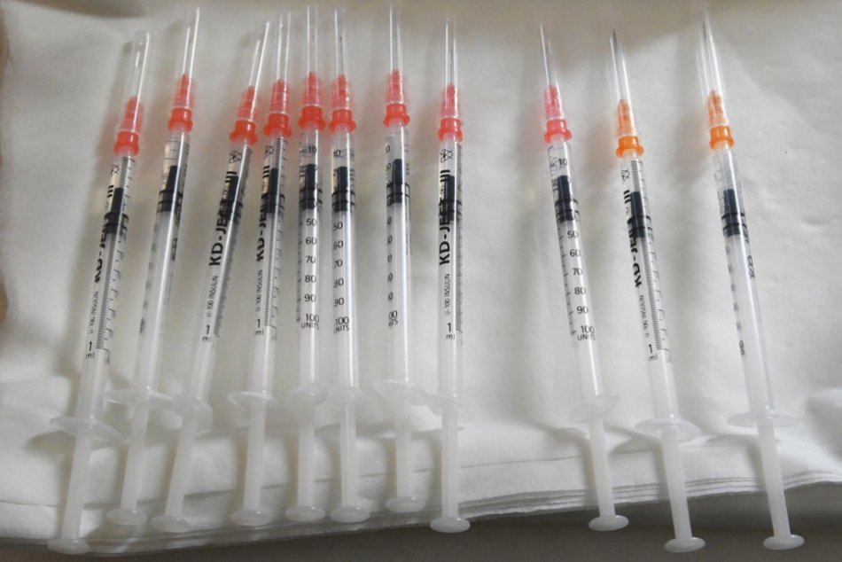 Ilustračný obrázok k článku Prešovská župa zriadi veľkokapacitné očkovacie centrá: Začne sa ešte vo februári