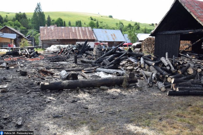 Ilustračný obrázok k článku Požiar v okrese Stará Ľubovňa: Niekto chemickou látkou spôsobil škodu za 140-tisíc eur