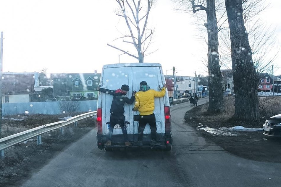 Ilustračný obrázok k článku FOTOGRAFIA odhalila nebezpečnú zábavu tínedžerov: Na východe hazardovali so zdravím!