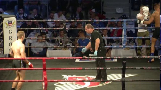 1. zápas K-1 do 81 kg: Dávid Šubjak (L. Mikuláš) vs. Erik Matejovský (Nitra) – 